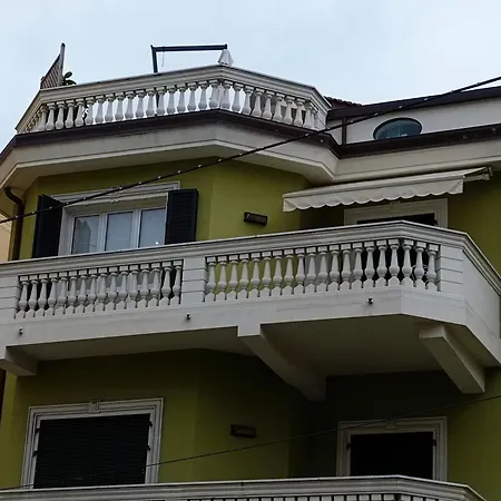 Daire Carlo's Lf2.17-sanremo Centro-la Maison Del Corso- *